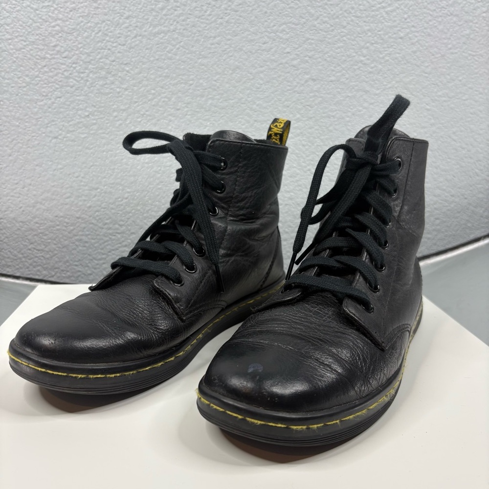 Doc Martens Leyton Women’s Leather Casual Boots - Picture 4 of 13